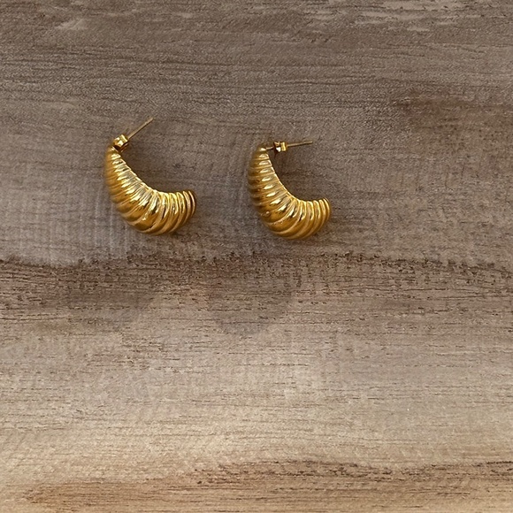 Adelle 18K Gold Plated Earrings - Picture 3 of 4